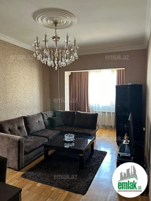 Satılır 3 otaqlı köhnə tikili 68 m²