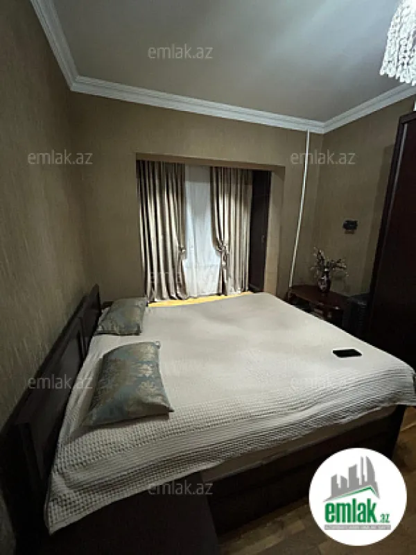 Satılır 3 otaqlı köhnə tikili 68 m²