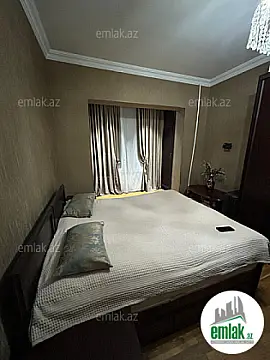 Satılır 3 otaqlı köhnə tikili 68 m²