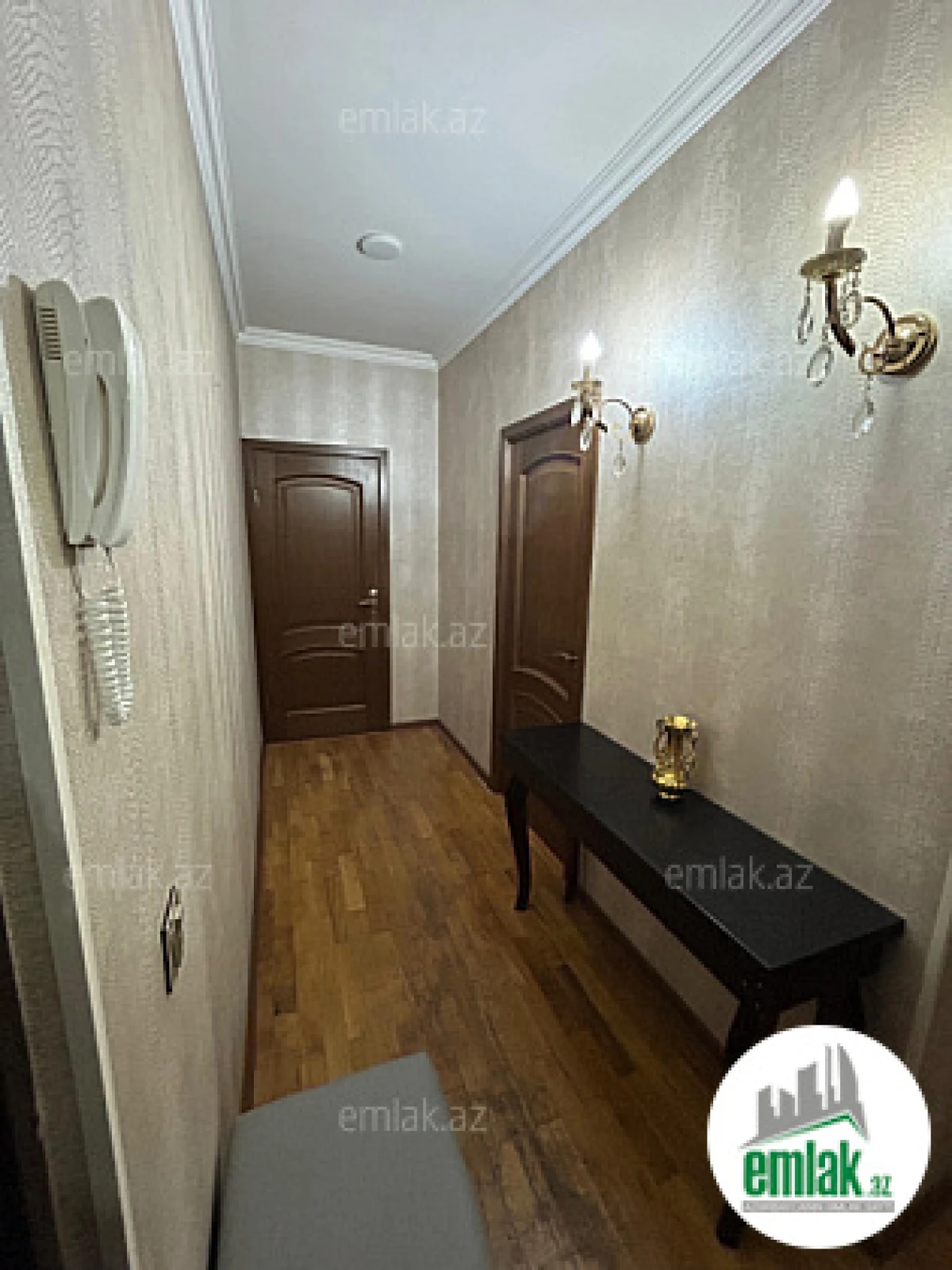 Satılır 3 otaqlı köhnə tikili 68 m²