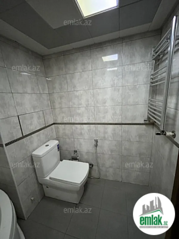Satılır 3 otaqlı köhnə tikili 68 m²