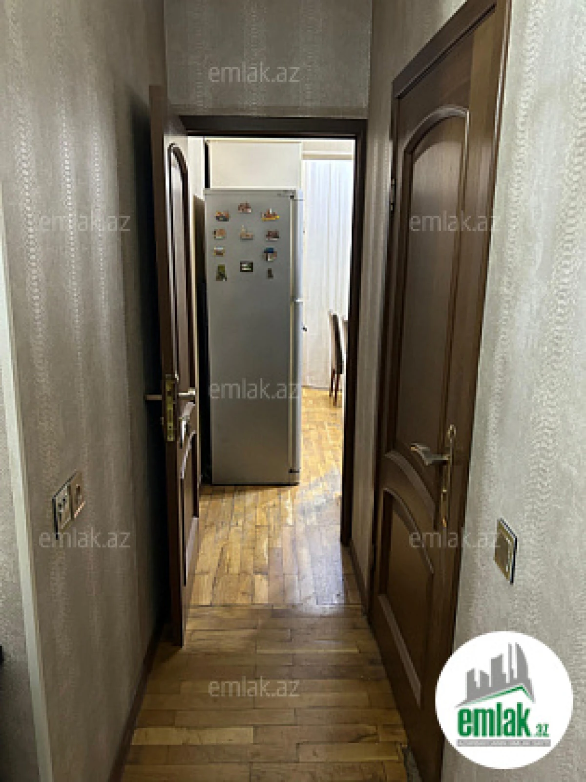 Satılır 3 otaqlı köhnə tikili 68 m²