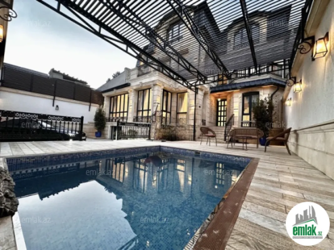 Satılır 7 otaqlı həyət evi 360 m²