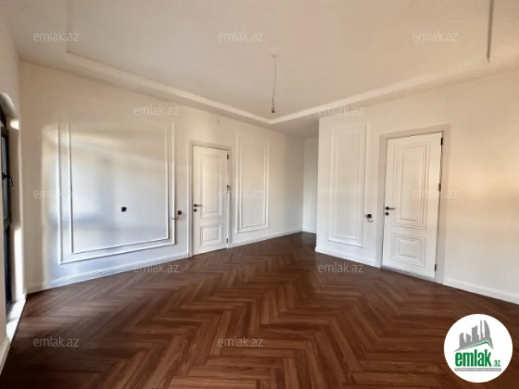 Satılır 7 otaqlı həyət evi 360 m²