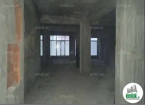 Satılır 1 otaqlı obyekt 121.6 m²