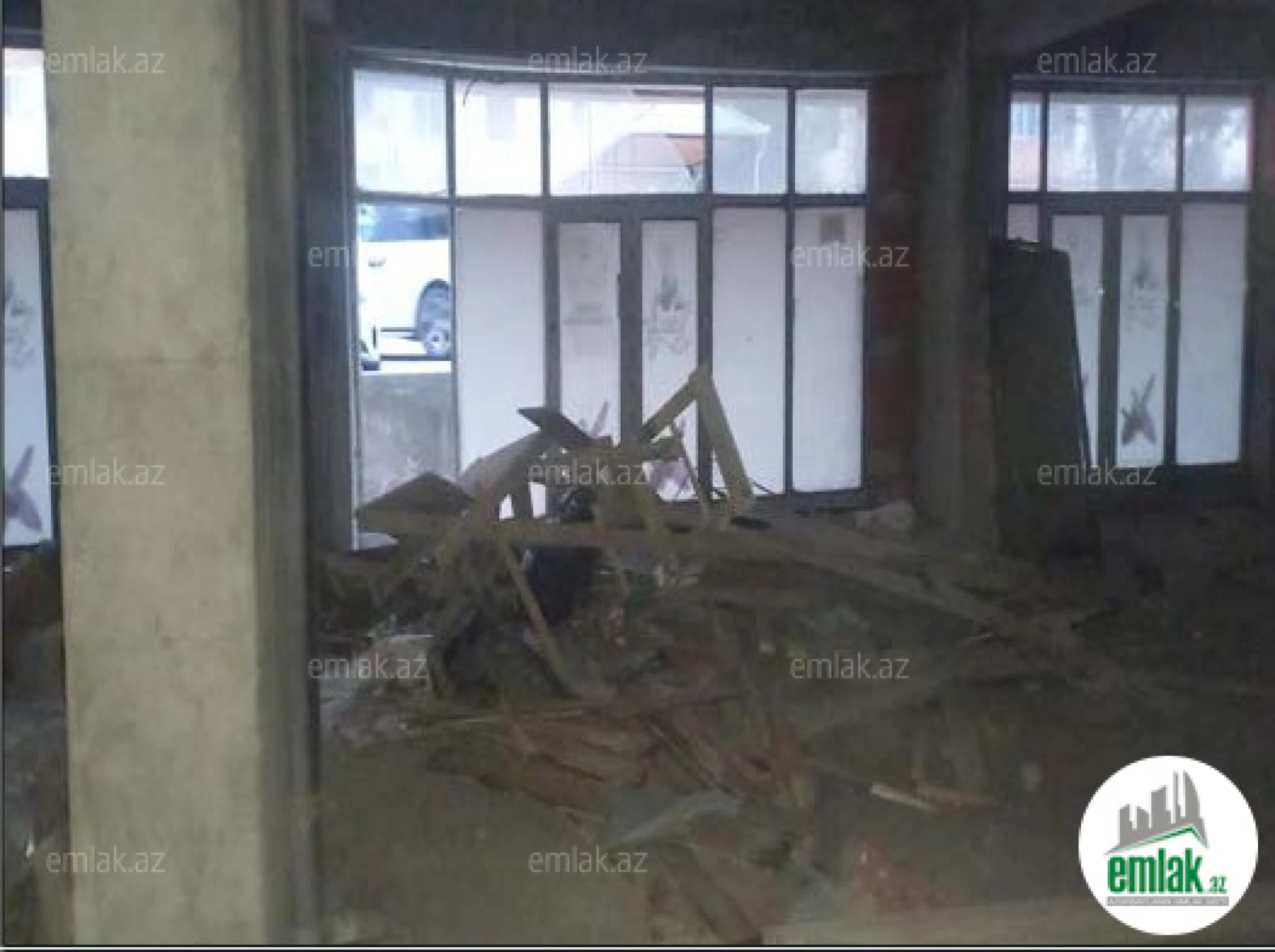 Satılır 1 otaqlı obyekt 48.5 m²