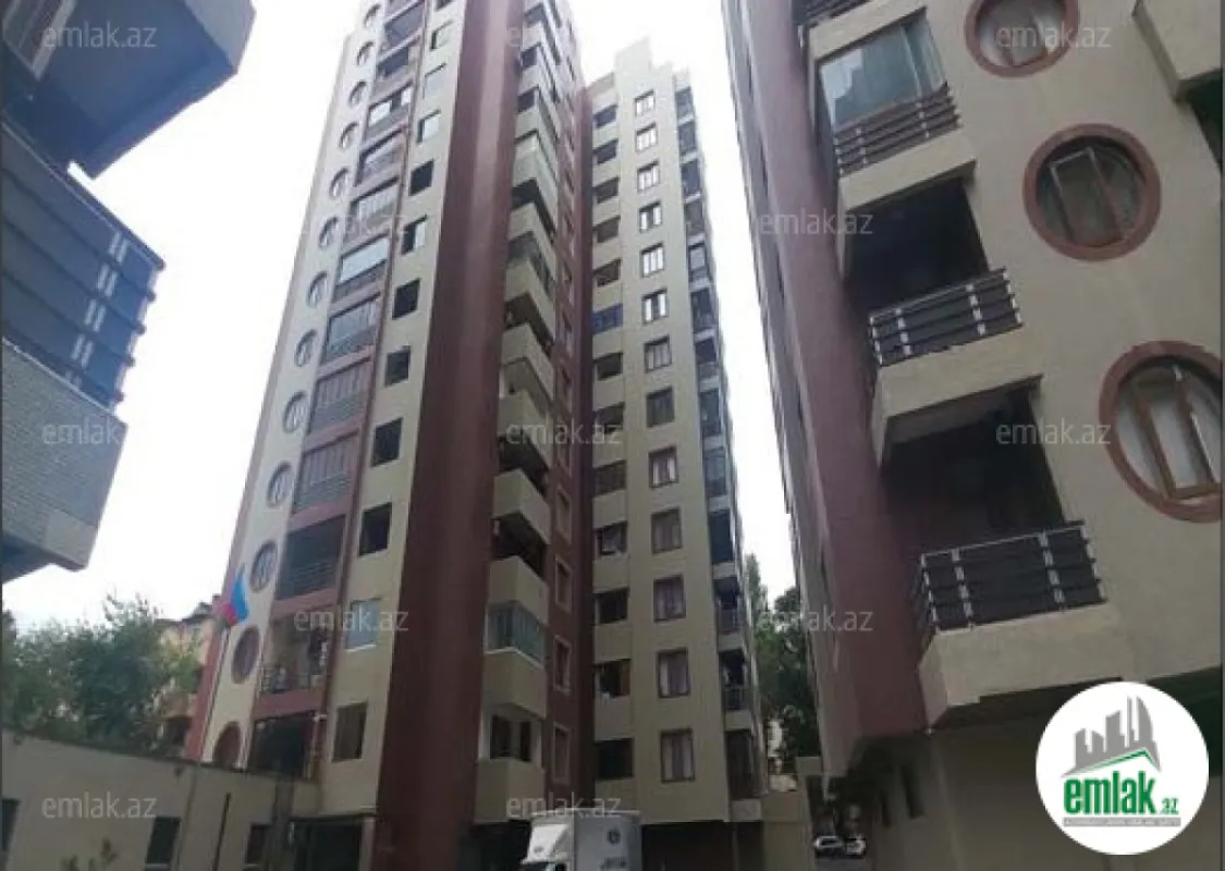 Satılır 1 otaqlı obyekt 61.7 m²