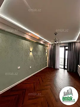 Satılır 3 otaqlı yeni tikili 130 m²