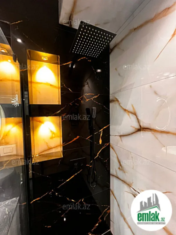 Satılır 3 otaqlı yeni tikili 130 m²