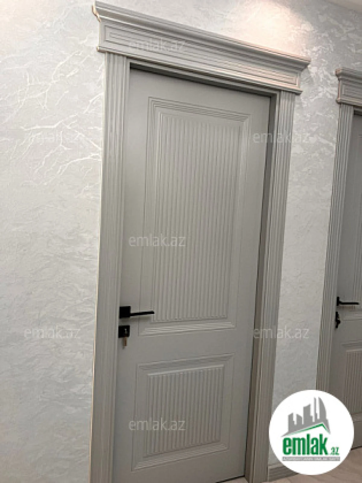 Satılır 3 otaqlı yeni tikili 130 m²