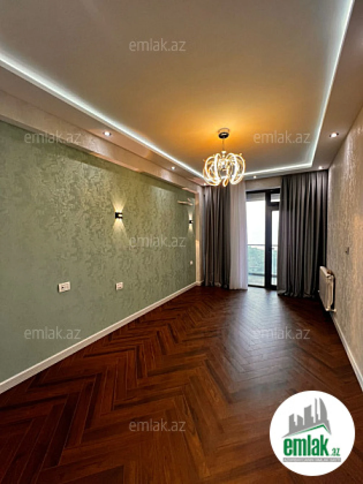 Satılır 3 otaqlı yeni tikili 130 m²