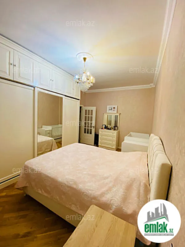 Satılır 2 otaqlı yeni tikili 93 m²