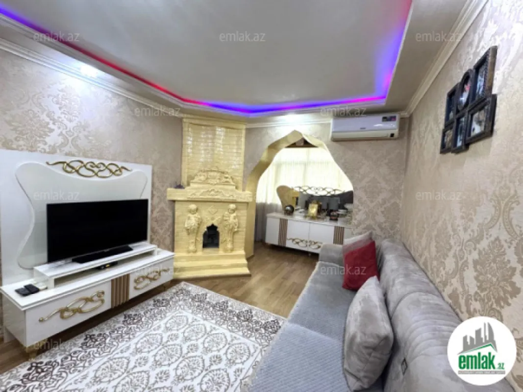 Satılır 3 otaqlı köhnə tikili 80 m²