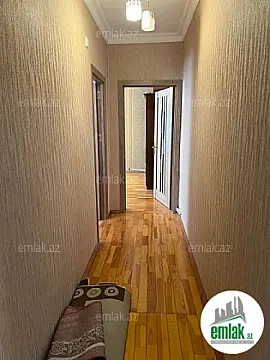 Satılır 4 otaqlı köhnə tikili 110 m²