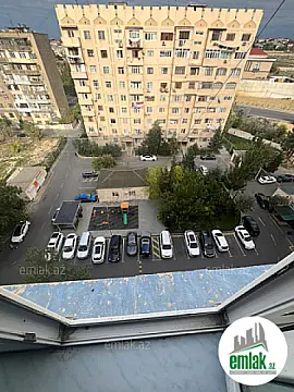 Satılır 4 otaqlı köhnə tikili 110 m²