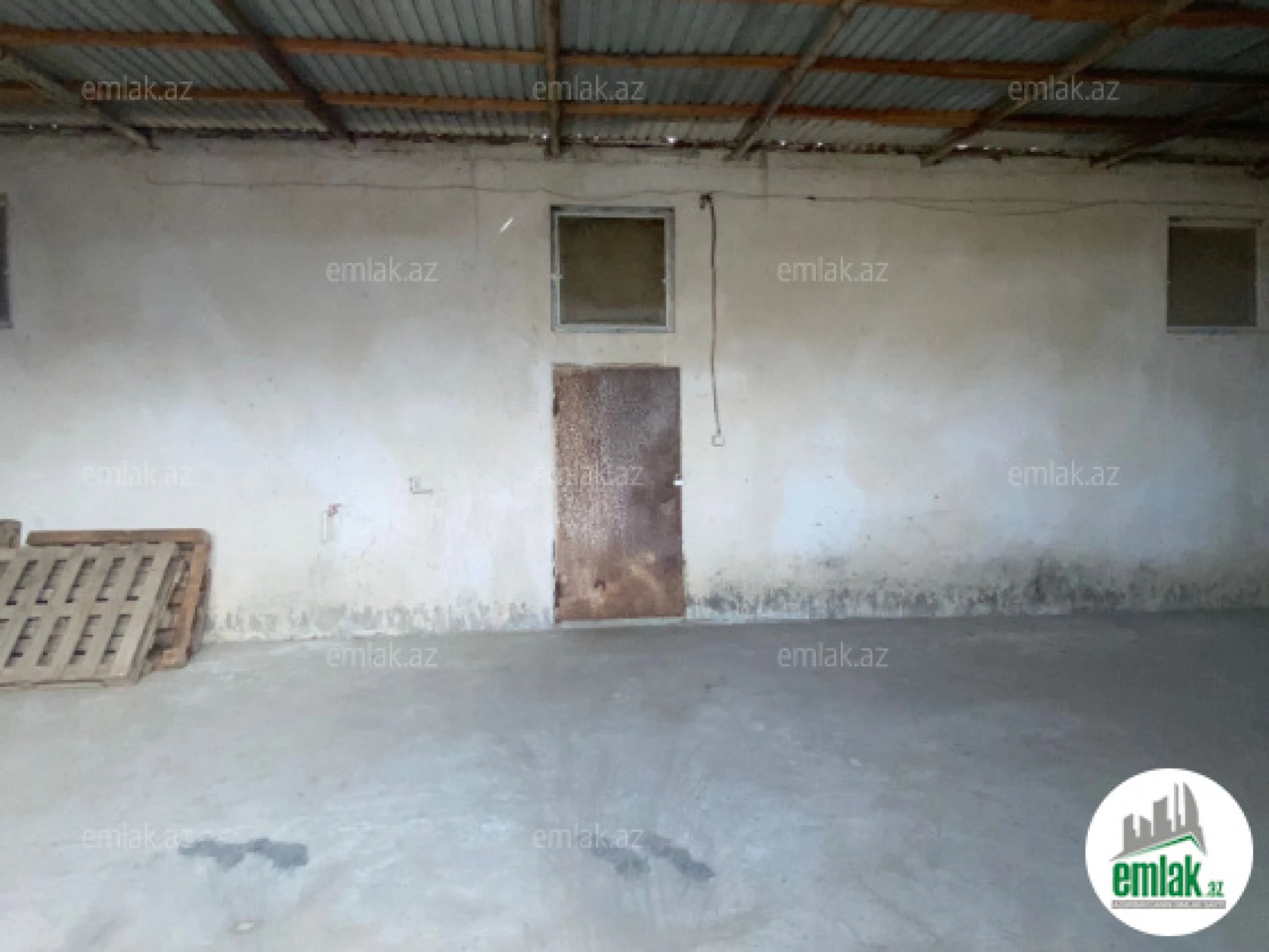 Satılır 100 otaqlı obyekt 3000 m²