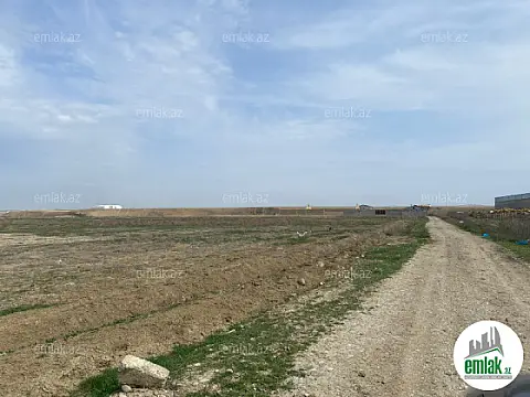 Satılır 100 otaqlı obyekt 3000 m²