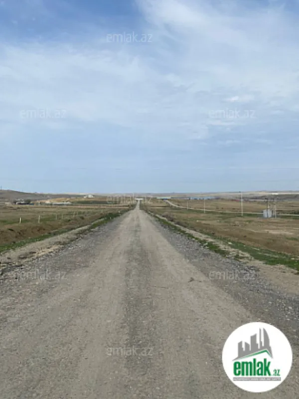 Satılır 100 otaqlı obyekt 3000 m²