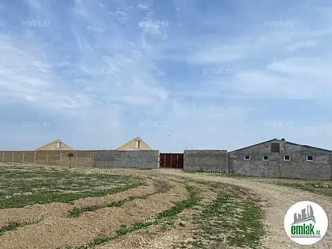 Satılır 100 otaqlı obyekt 3000 m² — Bakı 100 otaq 3000.00 m²