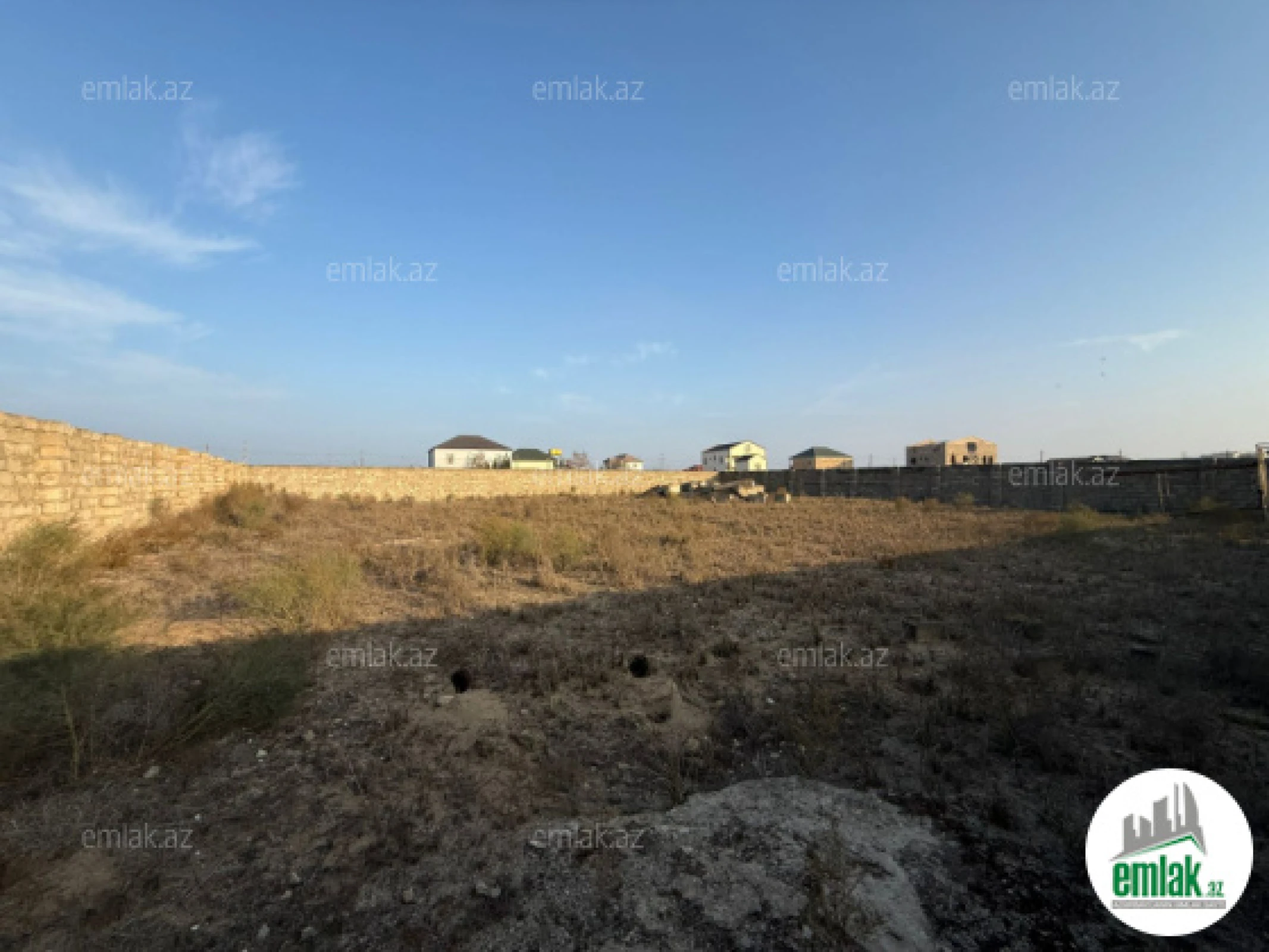 Satılır torpaq sahəsi 12 m²