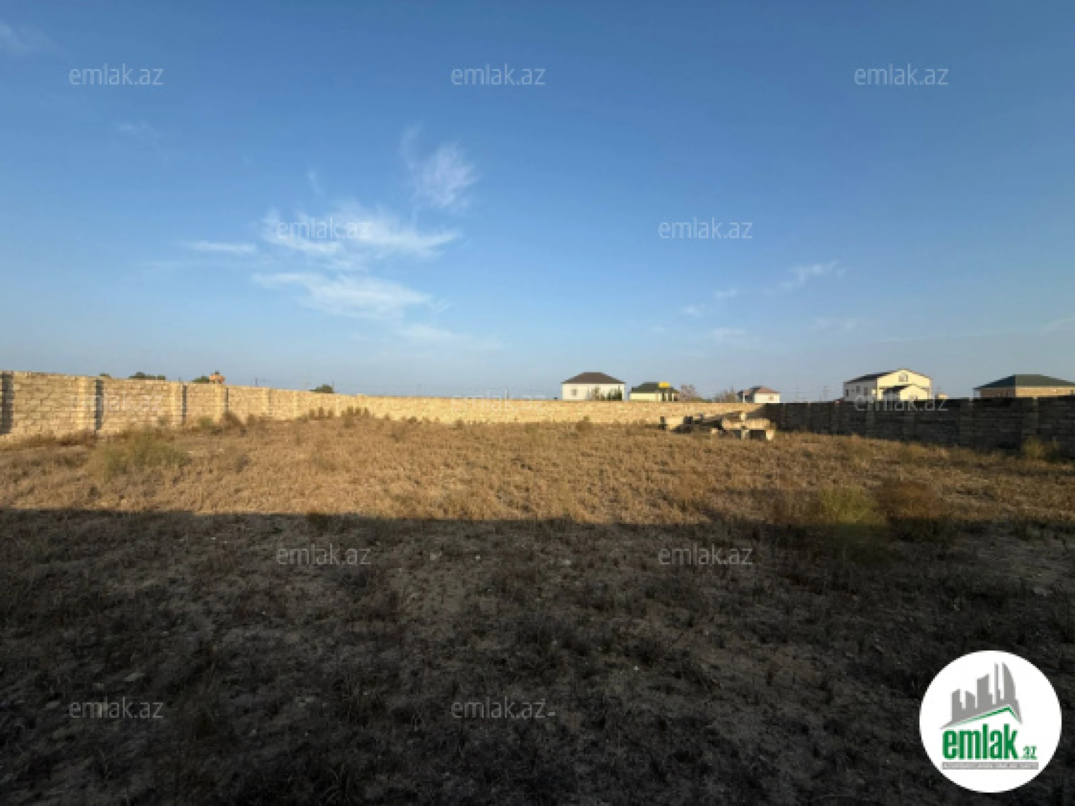 Satılır torpaq sahəsi 12 m²