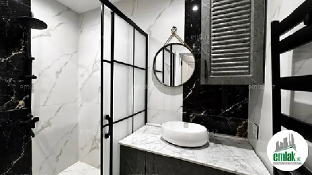 Satılır 2 otaqlı yeni tikili 75 m²