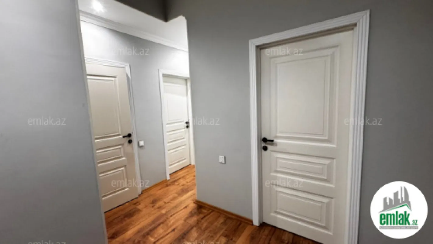 Satılır 2 otaqlı yeni tikili 75 m²