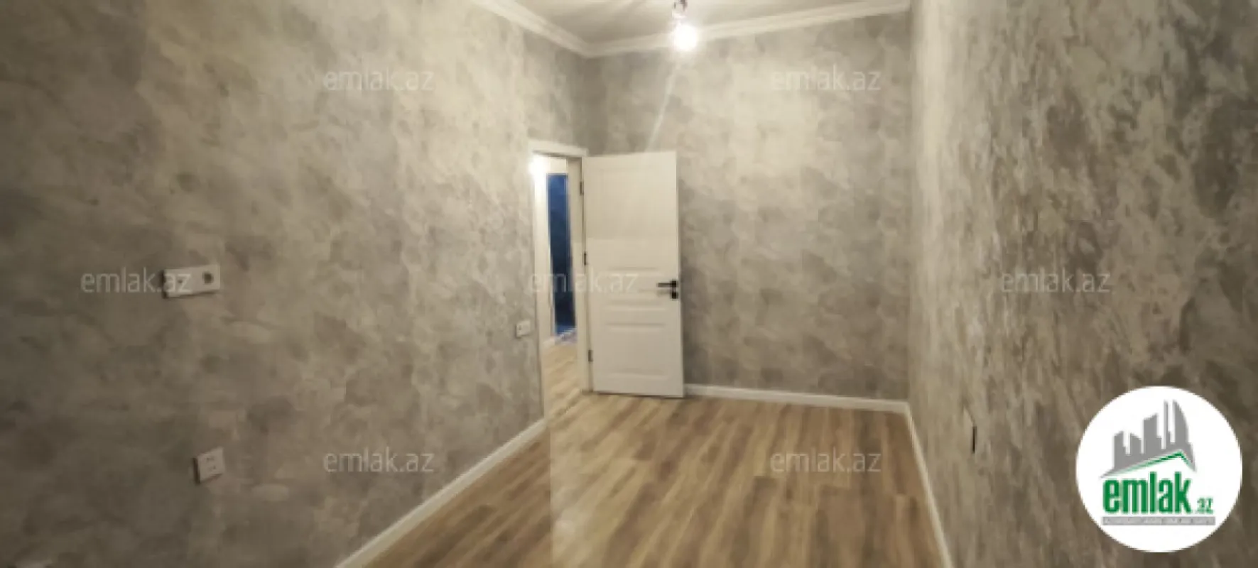Satılır 2 otaqlı yeni tikili 75 m²