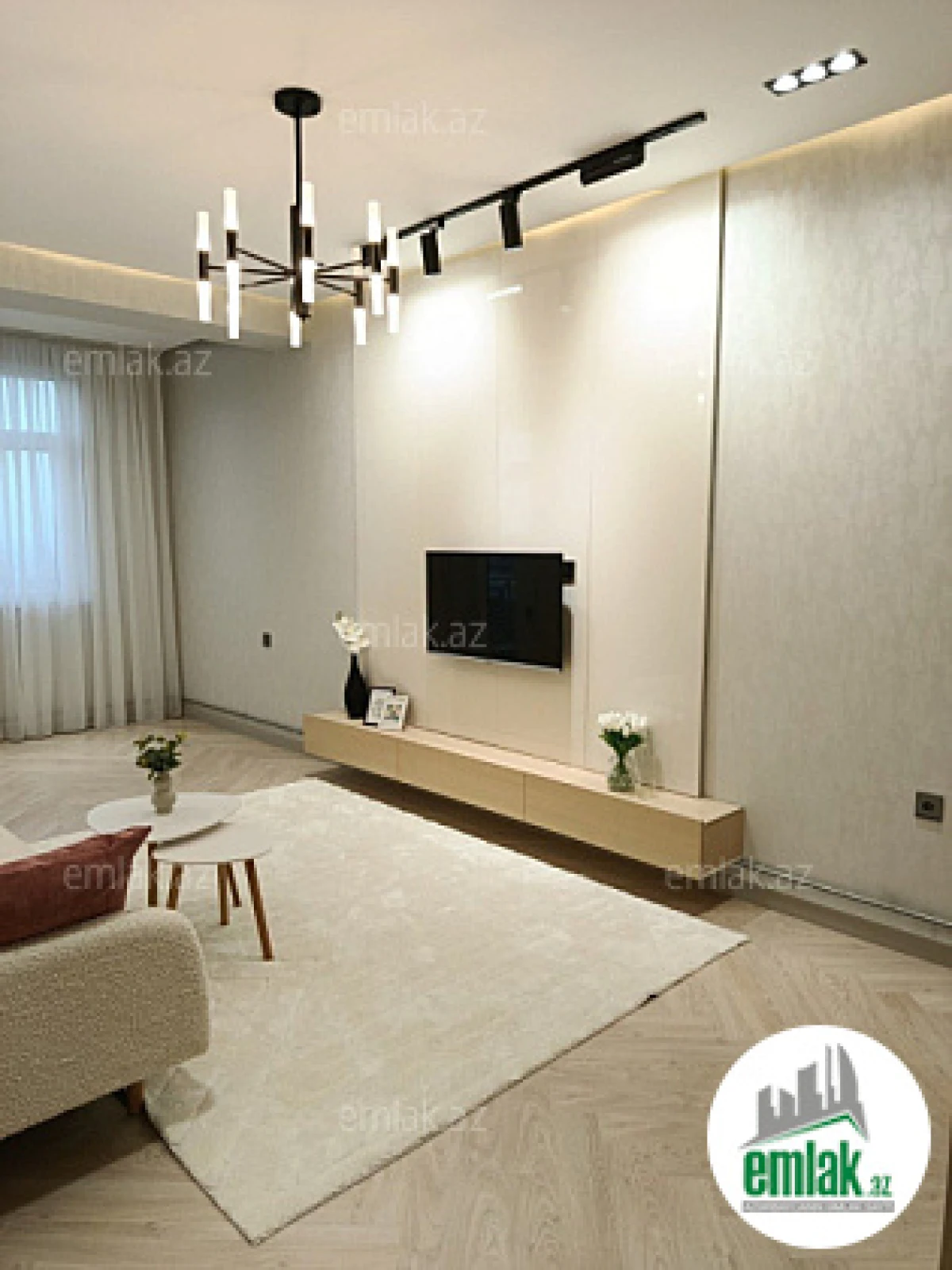 Satılır 2 otaqlı yeni tikili 65 m²