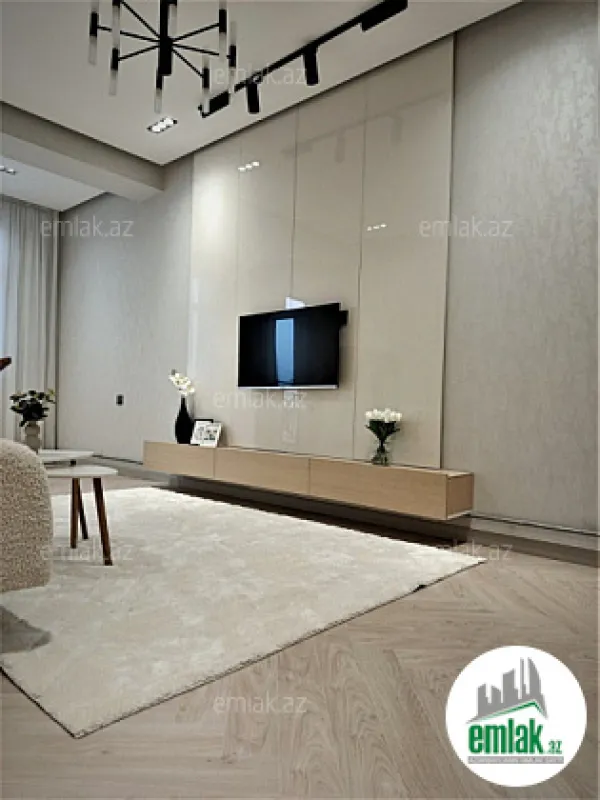 Satılır 2 otaqlı yeni tikili 65 m²