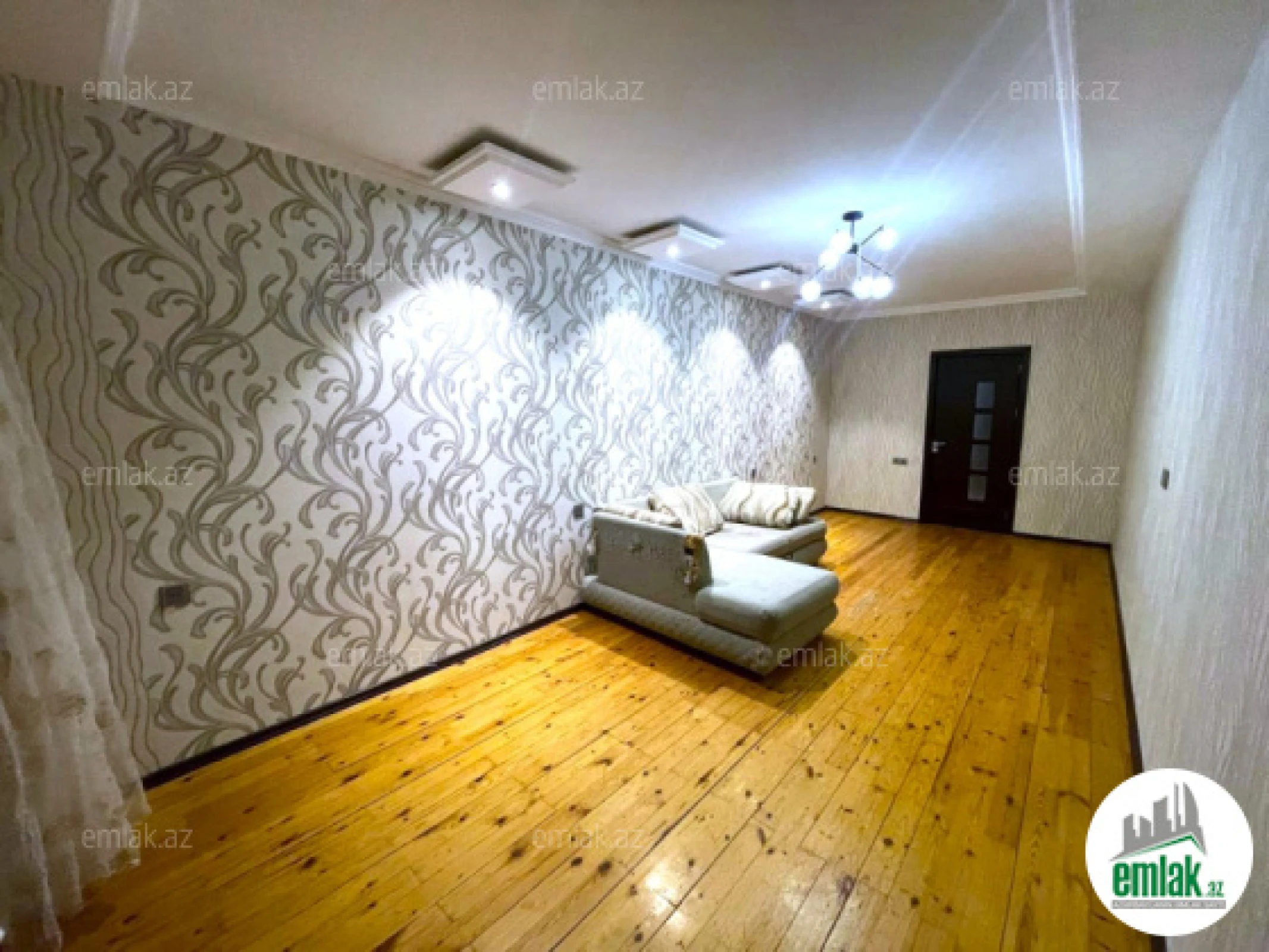 Satılır 2 otaqlı yeni tikili 70 m²