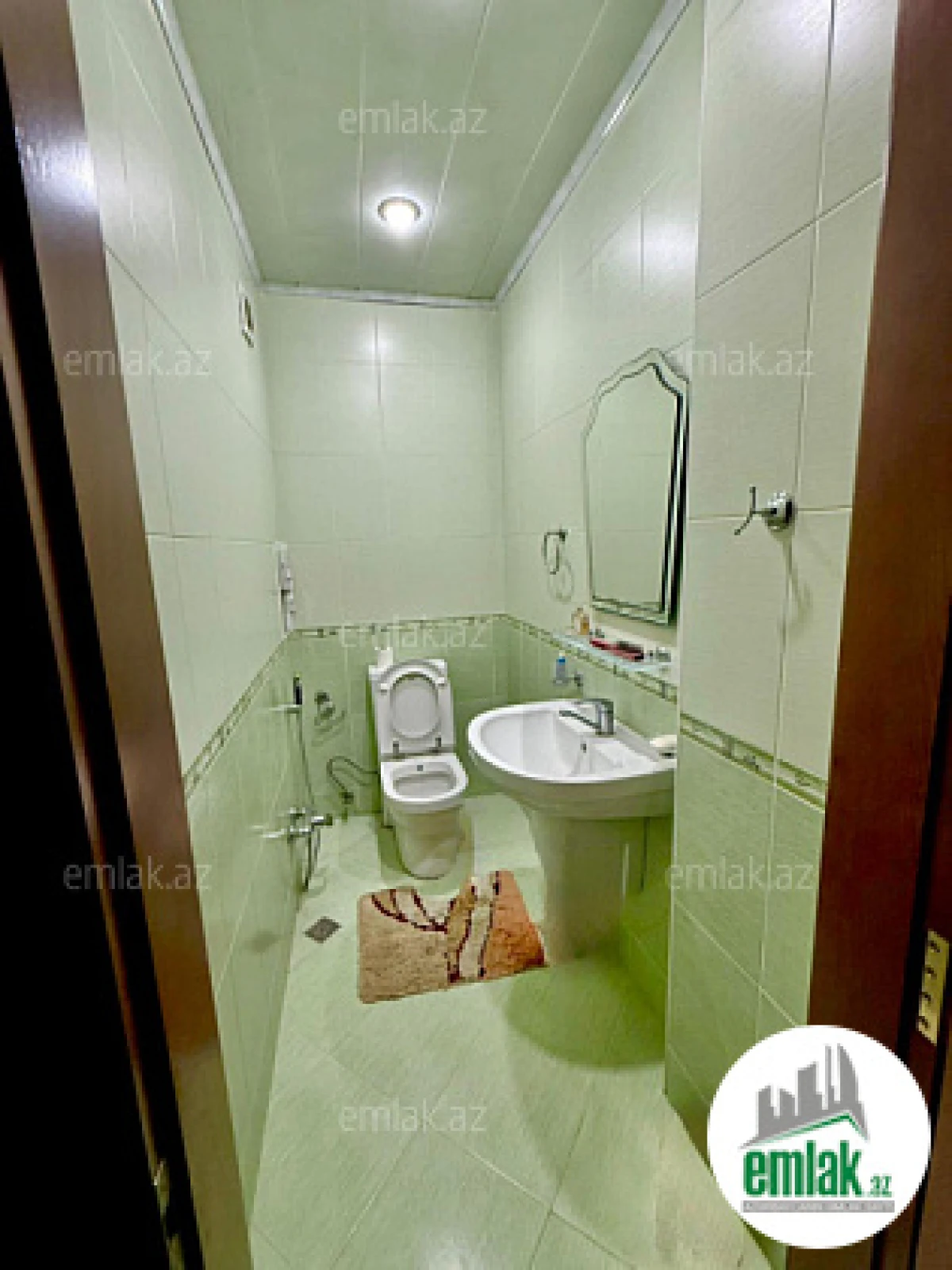 Satılır 2 otaqlı yeni tikili 112 m²