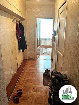 Satılır 2 otaqlı köhnə tikili 45 m²