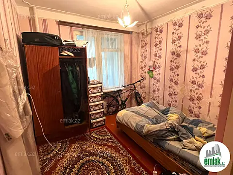 Satılır 2 otaqlı köhnə tikili 45 m²