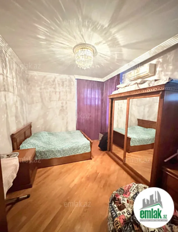 Satılır 3 otaqlı yeni tikili 150 m²