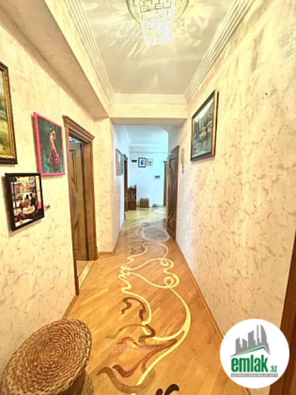 Satılır 3 otaqlı yeni tikili 150 m²