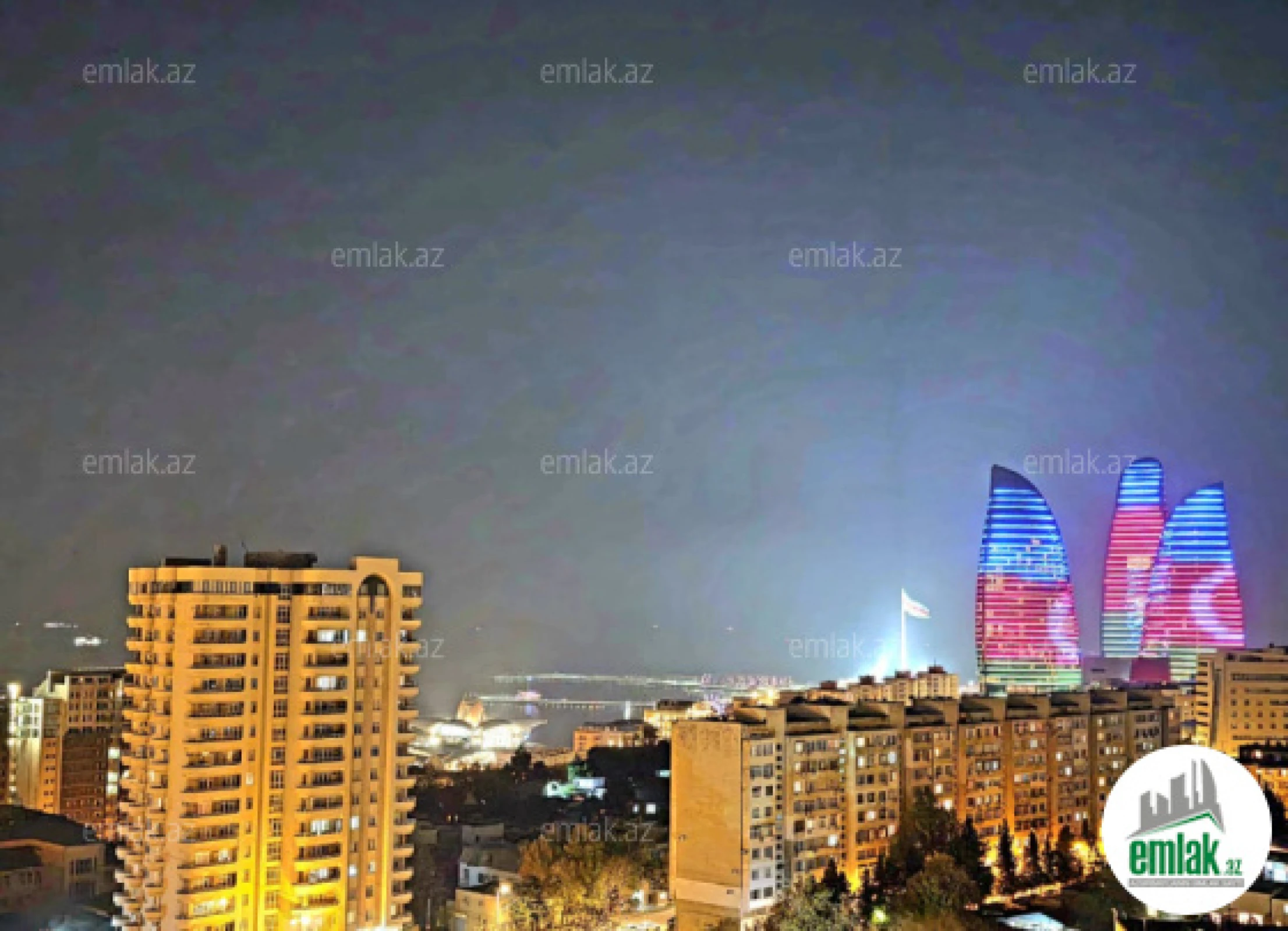 Satılır 3 otaqlı yeni tikili 150 m²