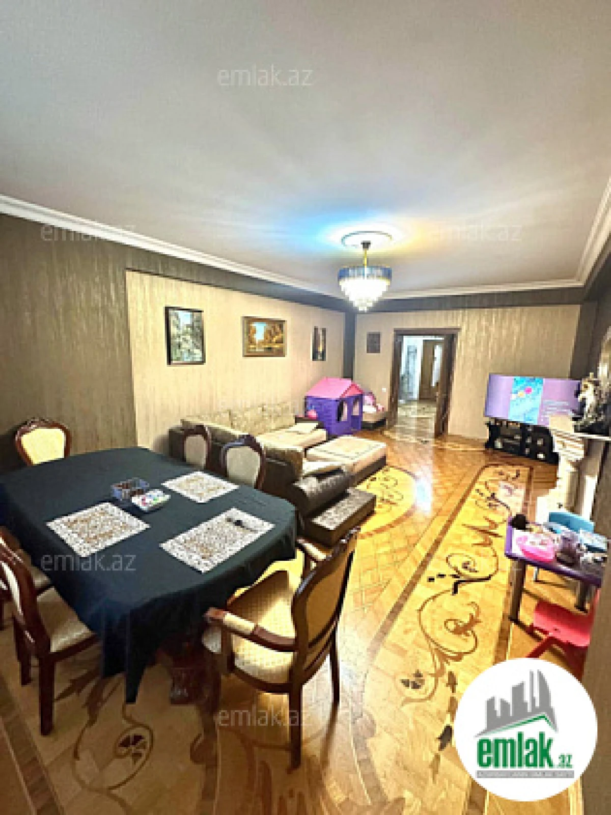 Satılır 3 otaqlı yeni tikili 150 m²