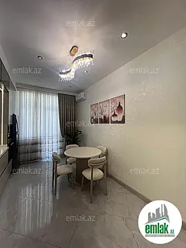 Satılır 4 otaqlı yeni tikili 145 m²