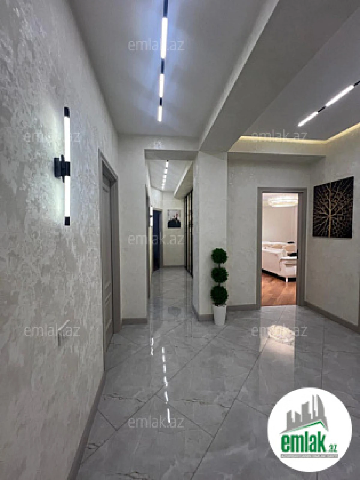 Satılır 4 otaqlı yeni tikili 145 m²