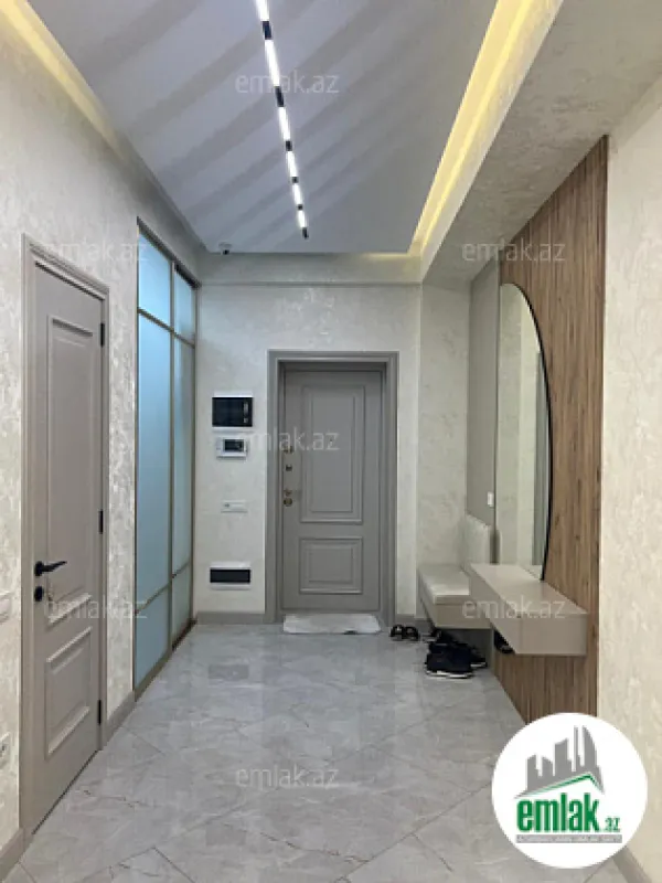 Satılır 4 otaqlı yeni tikili 145 m²