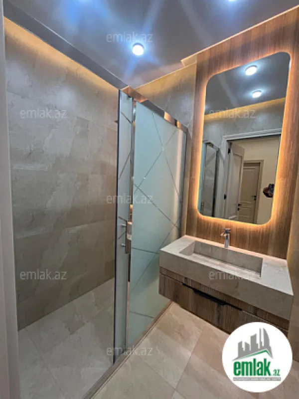 Satılır 4 otaqlı yeni tikili 145 m²