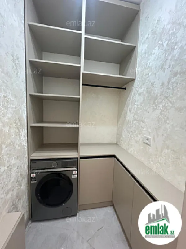 Satılır 4 otaqlı yeni tikili 145 m²