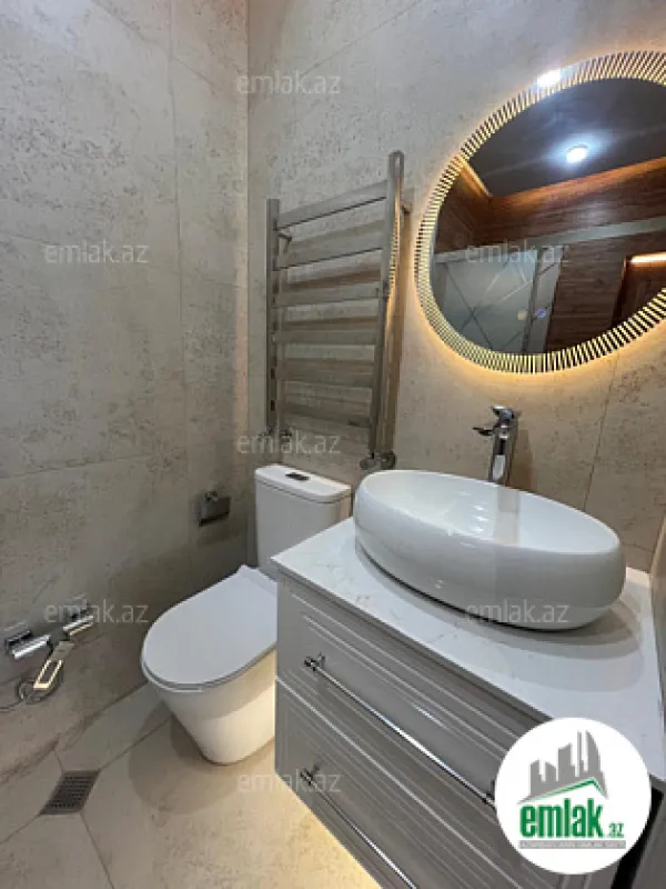 Satılır 4 otaqlı yeni tikili 145 m²