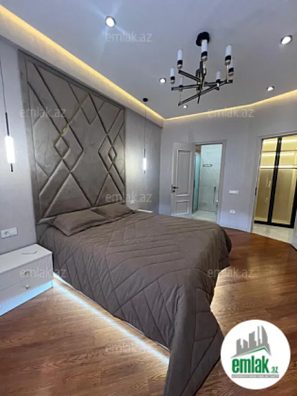 Satılır 4 otaqlı yeni tikili 145 m²