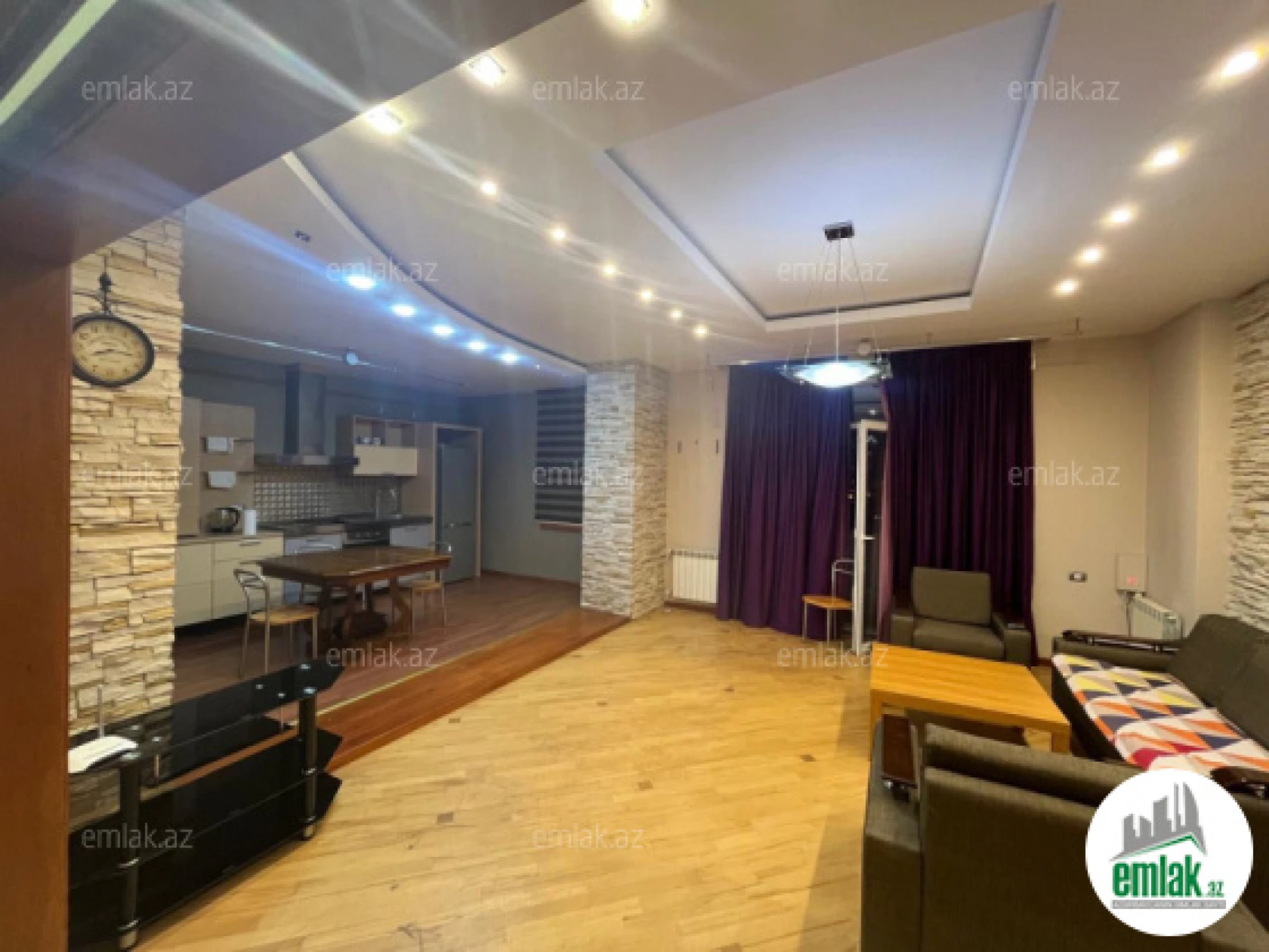 Satılır 3 otaqlı yeni tikili 140 m²