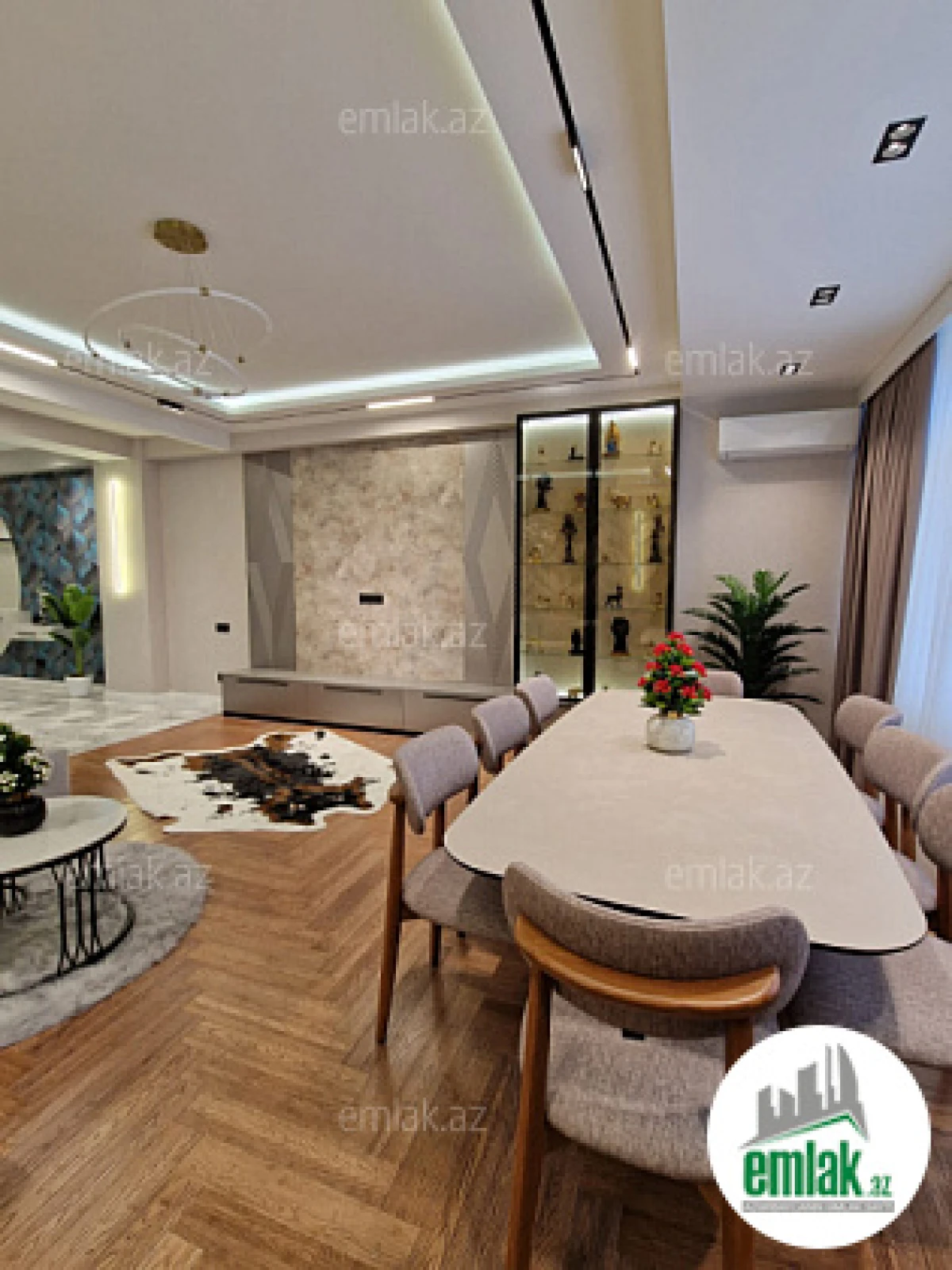 Satılır 3 otaqlı yeni tikili 112 m²