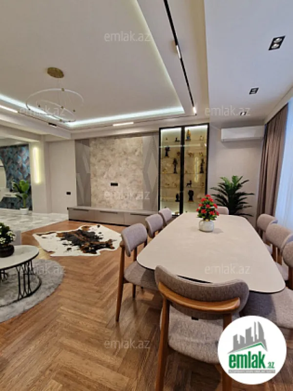 Satılır 3 otaqlı yeni tikili 112 m²