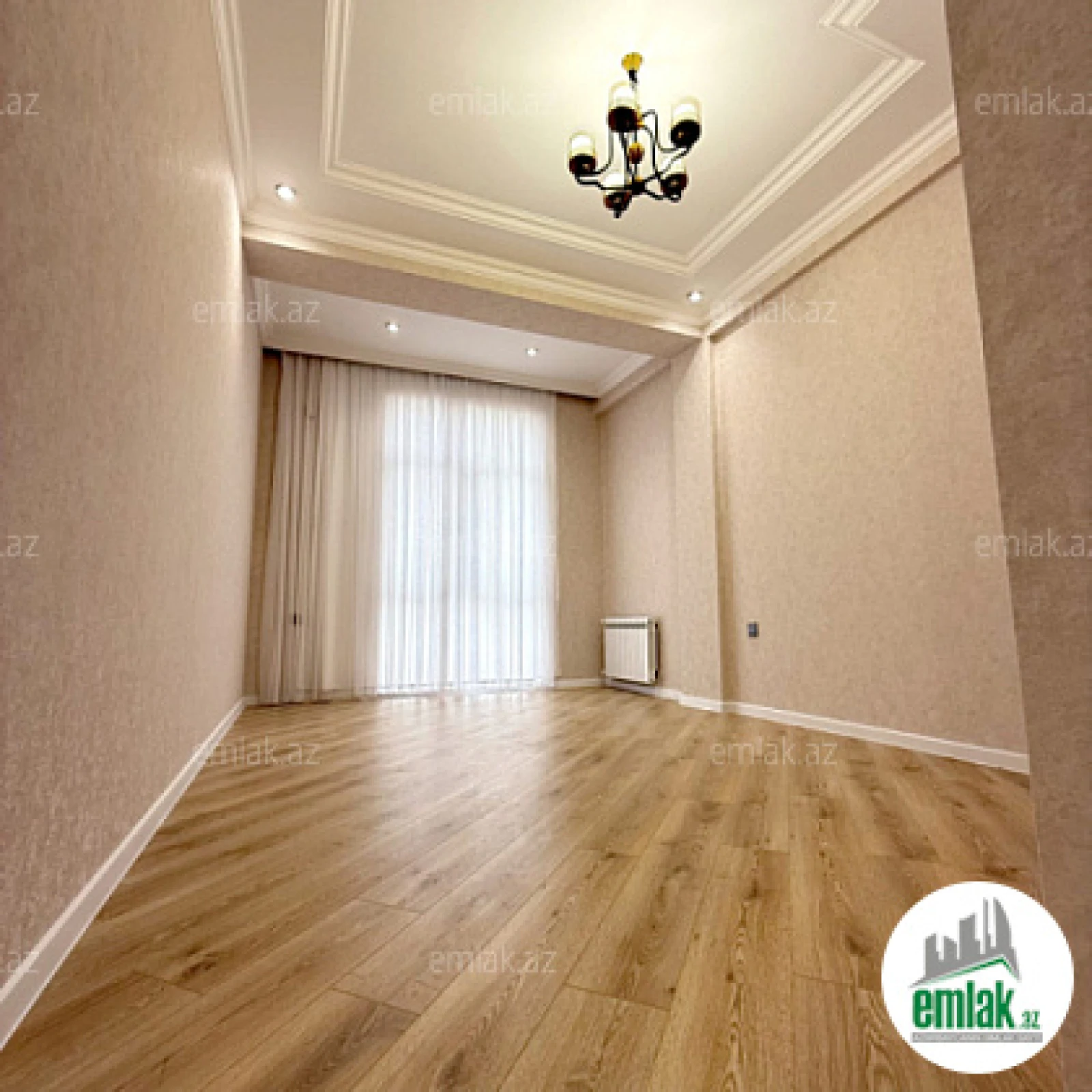 Satılır 4 otaqlı yeni tikili 160 m²