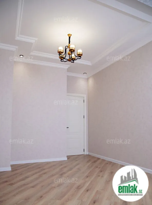 Satılır 4 otaqlı yeni tikili 160 m²